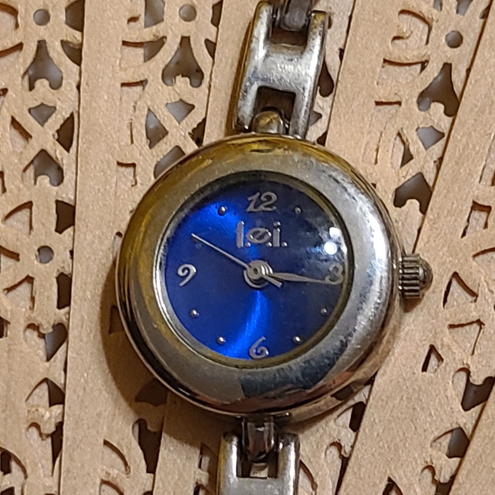 Ladies Watch for sale VINTAGE L.E. Watch - Picture 6 of 10